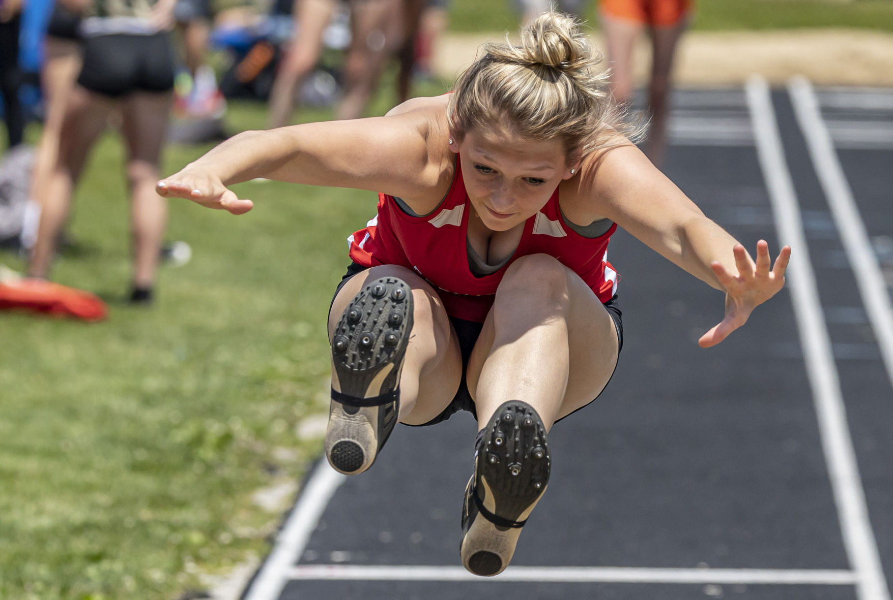 2A Girls Track Sectional at Mount Zion 27 060321.JPG